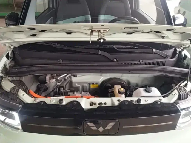 Wuling Hongguang Mini EV — Фото автомобиля 19