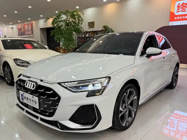 Фотография автомобиля — Audi A3