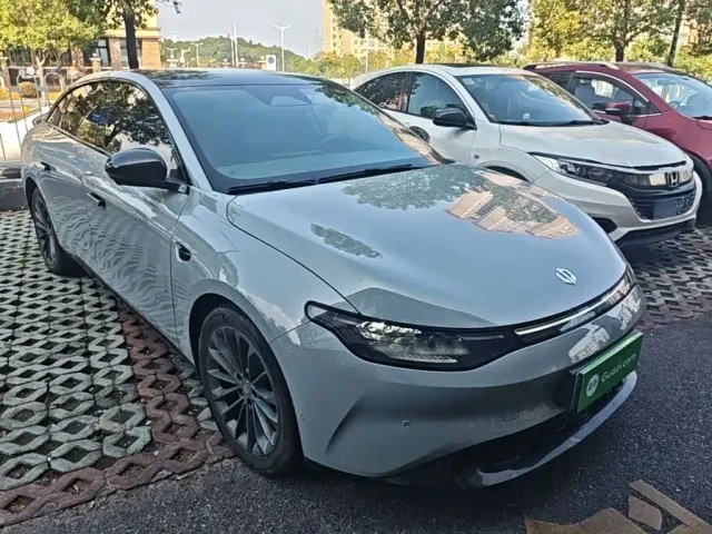 Leapmotor C01 — Фото автомобиля 3