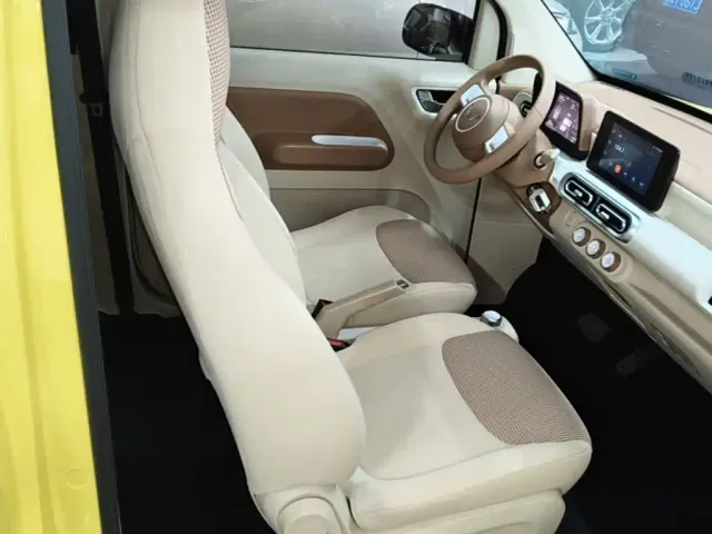 Wuling Hongguang Mini EV — Фото автомобиля 24