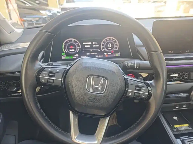 Honda Accord — Фото автомобиля 10