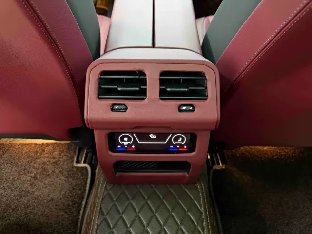 BMW 5 Series — Фото автомобиля 17
