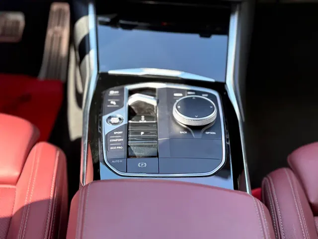 BMW i3 — Фото автомобиля 10
