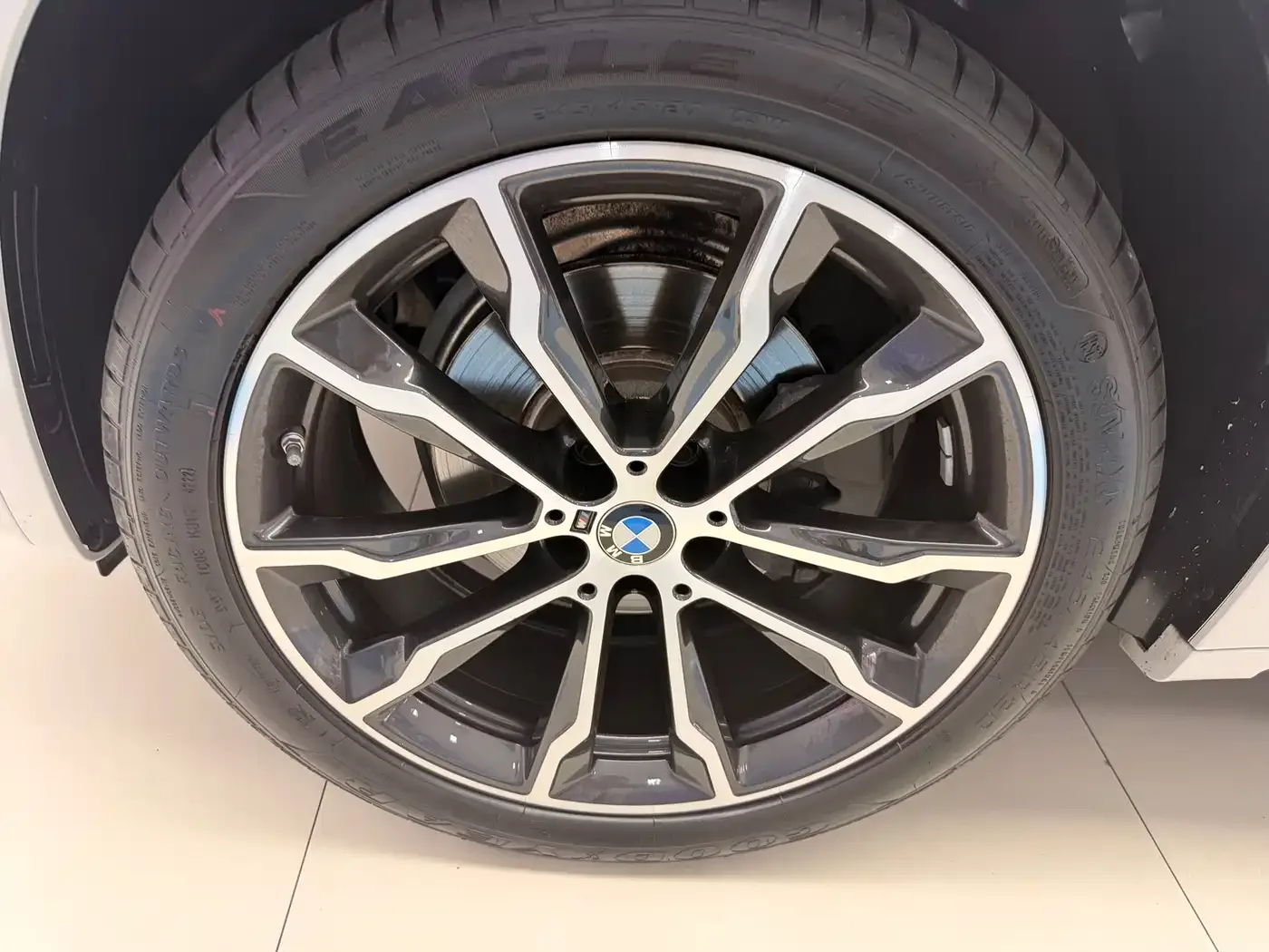 BMW BMW X3 2022 Model Second Facelift xDrive30i Leading M Night Package — Фото автомобиля 16