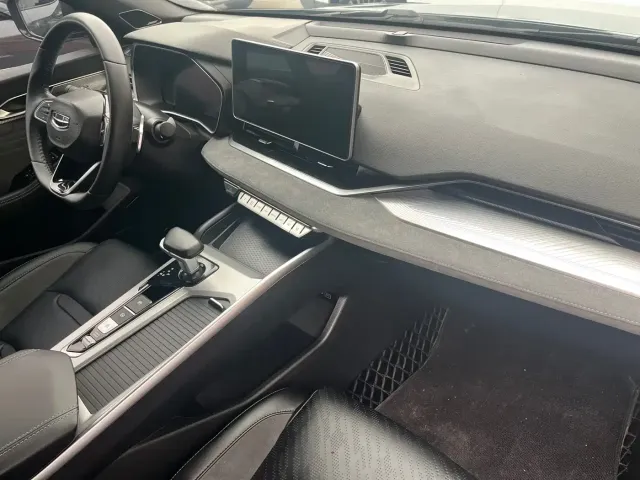 Geely Xingrui — Фото автомобиля 23