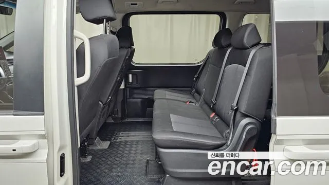 Hyundai Staria Staria Tourer 11 мест — Фото автомобиля 12