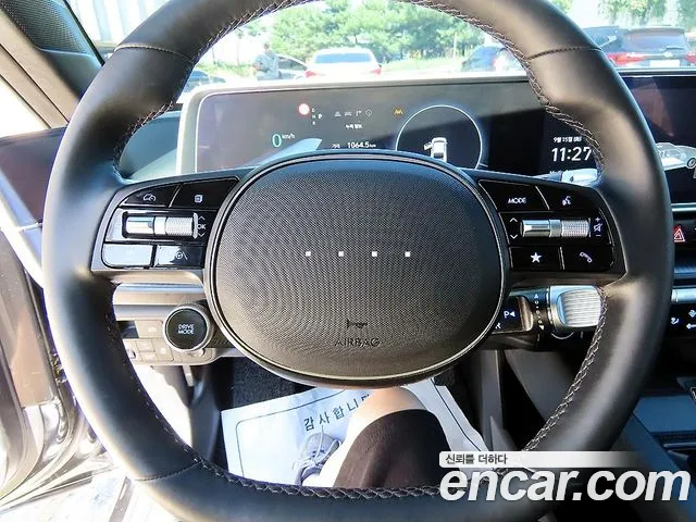 Hyundai Ioniq 6 — Фото автомобиля 8
