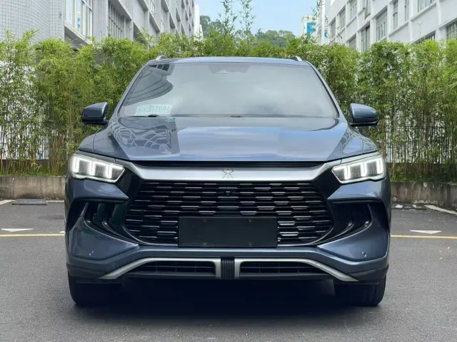 BYD Song Pro — Фото автомобиля 2