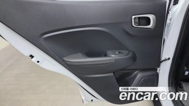 Hyundai Venue Venue 1.6 Premium — Фото автомобиля 25