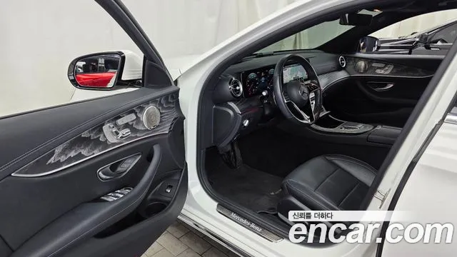 Mercedes-Benz E-Class W213 — Фото автомобиля 15
