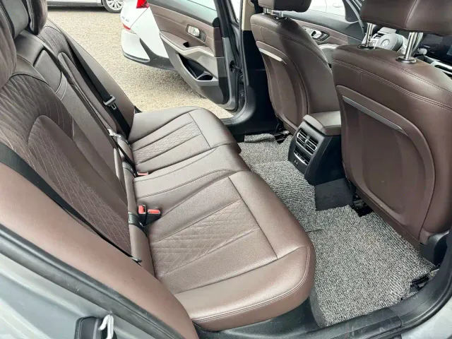 BMW i3 — Фото автомобиля 10