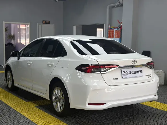 Toyota Corolla — Фото автомобиля 4