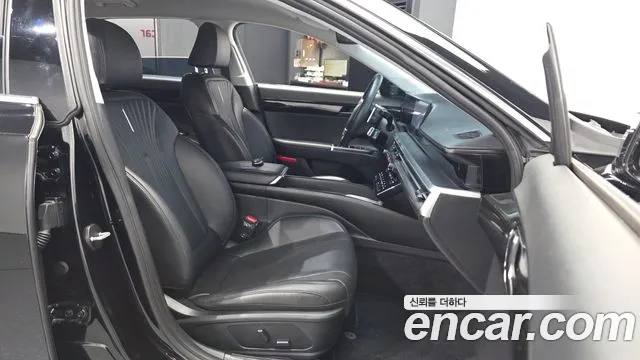 Hyundai Grandeur GN7 — Фото автомобиля 17