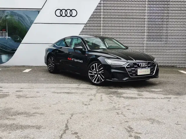 Audi A7 — Фото автомобиля 3