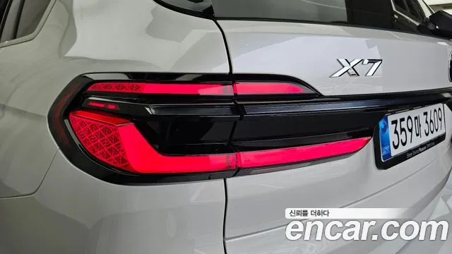 BMW X7 — Фото автомобиля 7