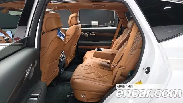 Genesis GV80 — Фото автомобиля 12