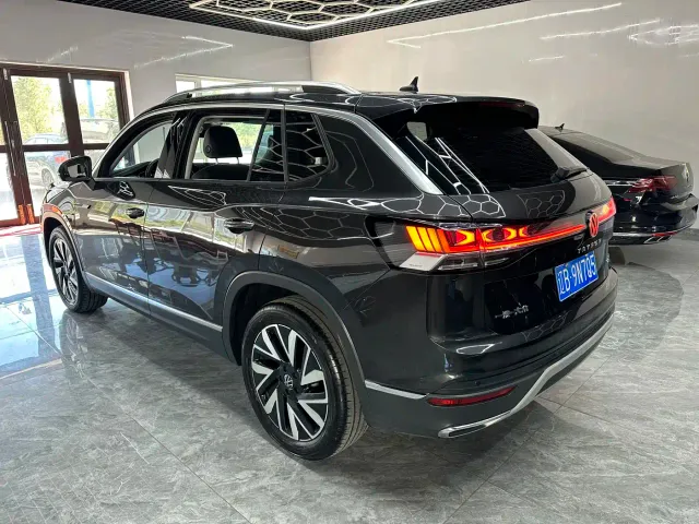 Volkswagen Tayron — Фото автомобиля 4