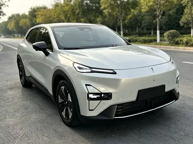 Deepal S05 — Фото автомобиля 3