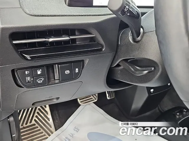 Kia EV6 — Фото автомобиля 16