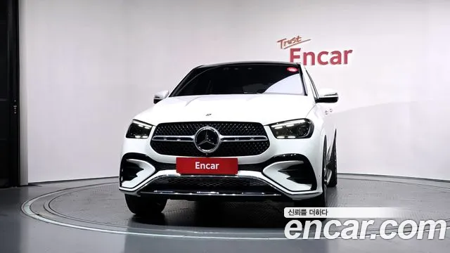 Mercedes-Benz GLE-Class — Фото автомобиля 3