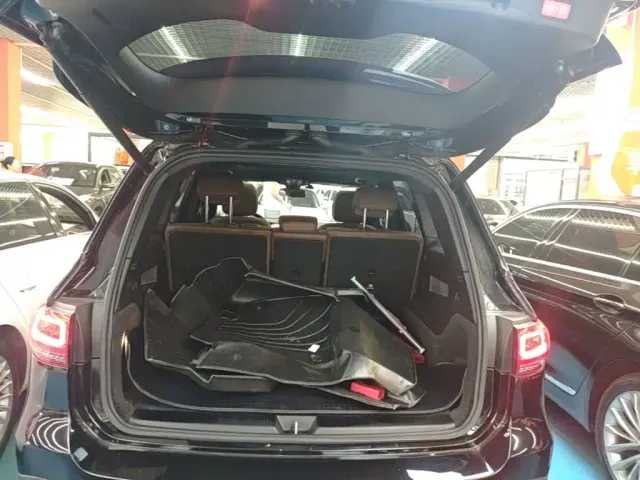 Mercedes-Benz GLB-Class — Фото автомобиля 9