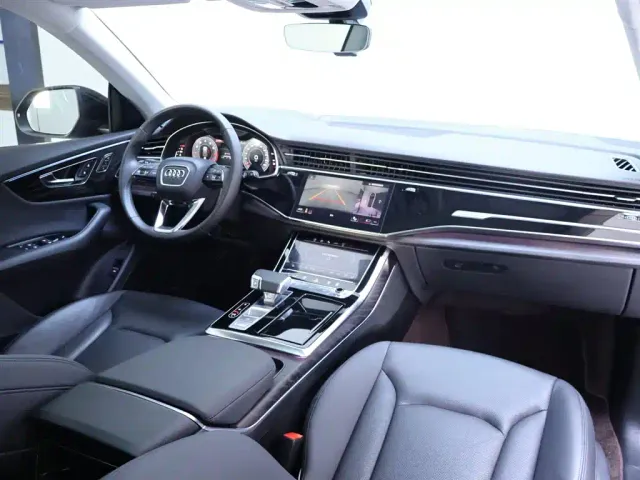Audi Q8 — Фото автомобиля 19