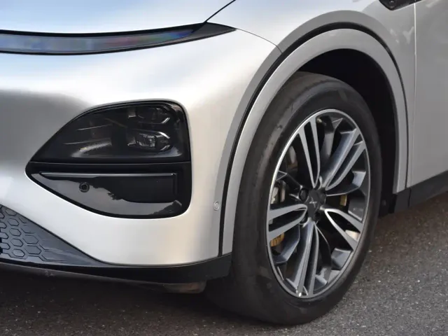 Xpeng G6 — Фото автомобиля 6