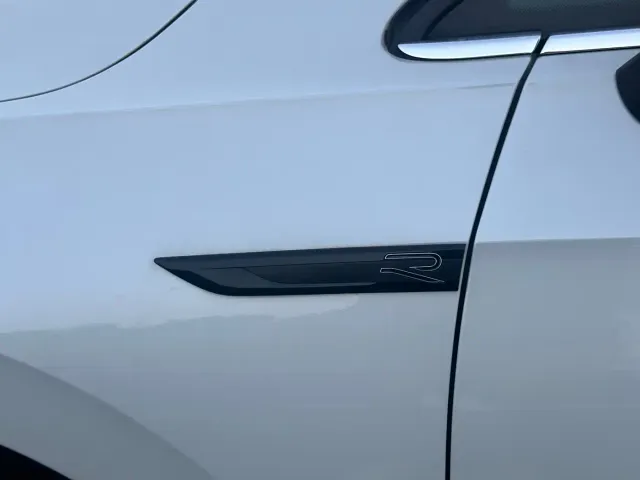 Volkswagen Golf — Фото автомобиля 15