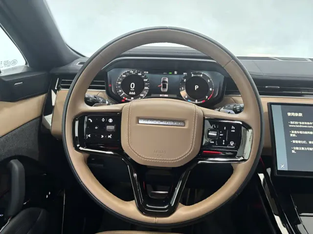 Land Rover Range Rover Sport — Фото автомобиля 16