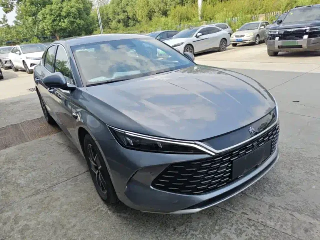 BYD Qin L — Фото автомобиля 3