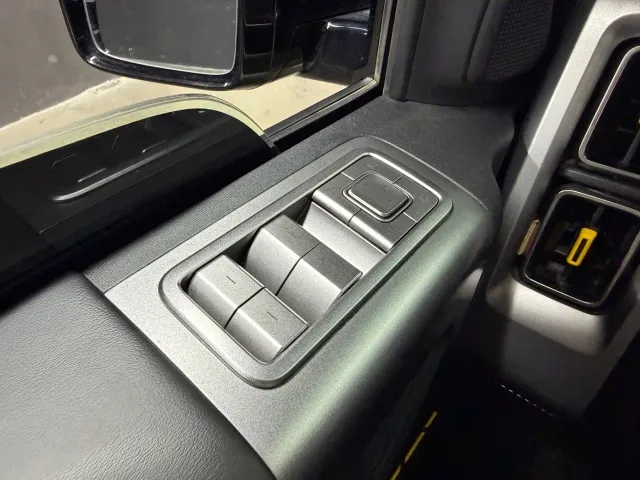 iCAR V23 — Фото автомобиля 18