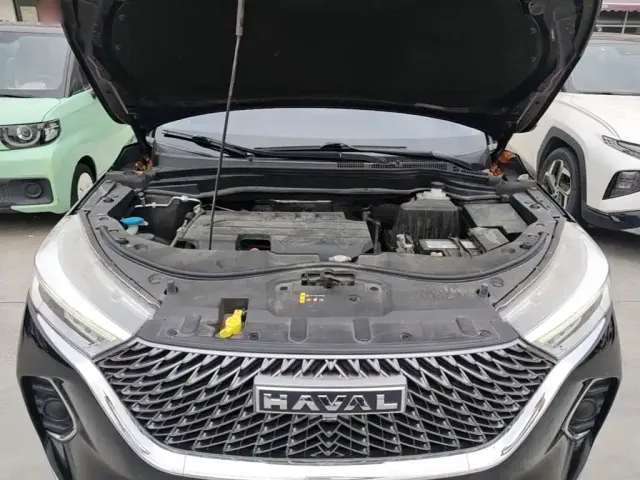 Haval M6 — Фото автомобиля 19