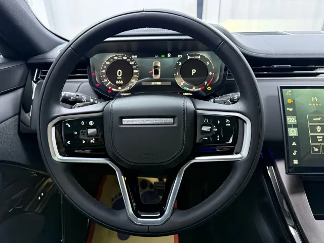 Land Rover Range Rover Sport — Фото автомобиля 5