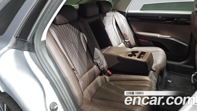 Hyundai Grandeur GN7 — Фото автомобиля 11