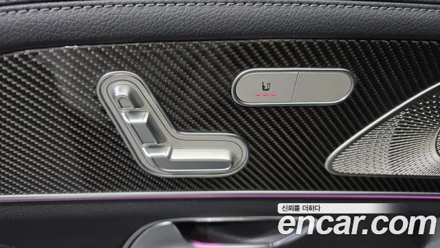 Mercedes-Benz GLE-Class — Фото автомобиля 27