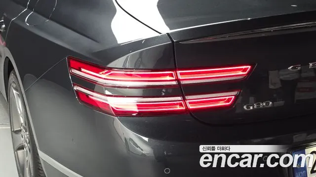 Genesis G80 Бензин 3.5 турбо AWD — Фото автомобиля 22