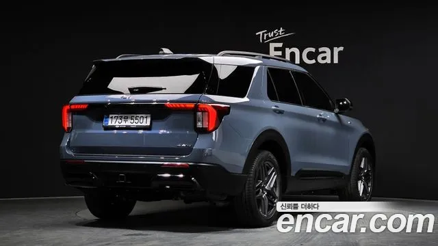 Ford Explorer Generation 6 — Фото автомобиля 2