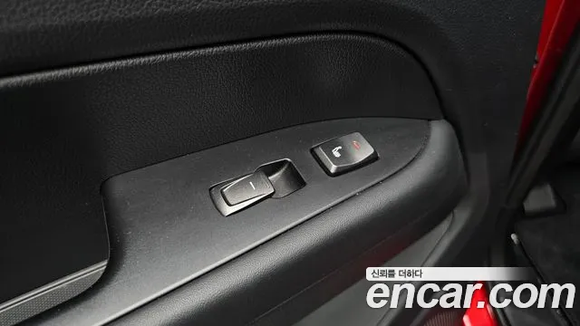 KG_Mobility_Ssangyong Rexton Новый Rexton Sport Дизель 2.2 2WD — Фото автомобиля 14