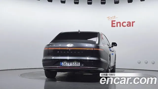 Hyundai Grandeur GN7 — Фото автомобиля 4