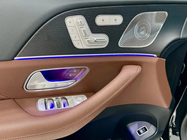 Mercedes-Benz GLS-Class — Фото автомобиля 23
