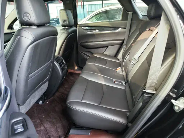 Cadillac XT5 — Фото автомобиля 16