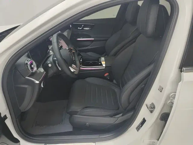 Mercedes-Benz C-Class — Фото автомобиля 14