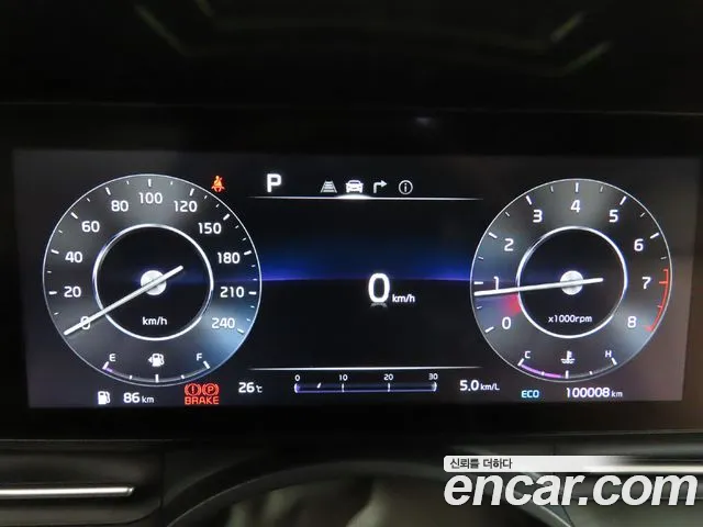 Kia Carnival Generation 4 — Фото автомобиля 9
