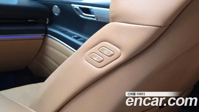 Genesis GV80 — Фото автомобиля 29