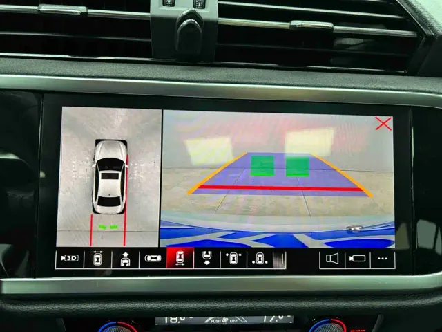 Audi Q3 — Фото автомобиля 12
