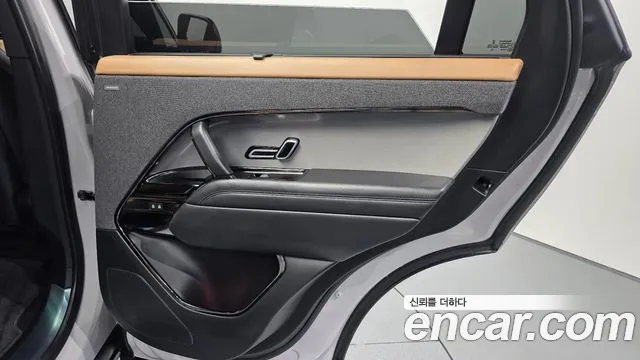 Land Rover Range Rover Sport — Фото автомобиля 17