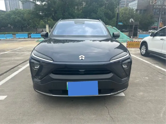 Nio ES6 — Фото автомобиля 2