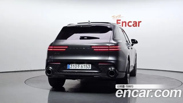 Genesis GV70 — Фото автомобиля 4