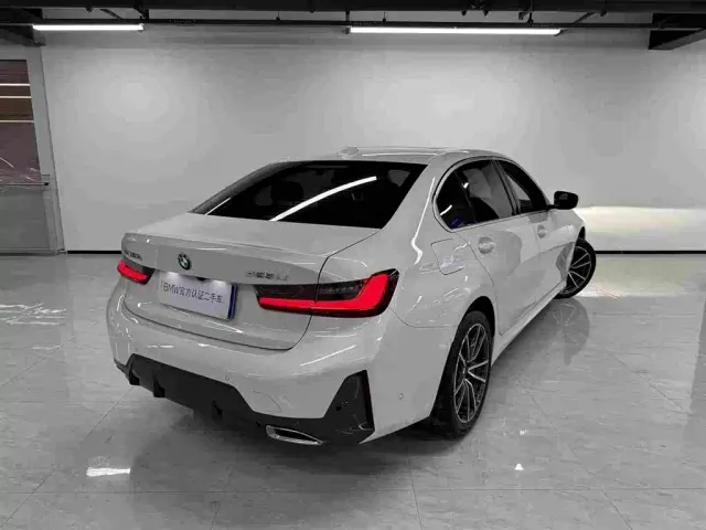 BMW 3 Series — Фото автомобиля 5
