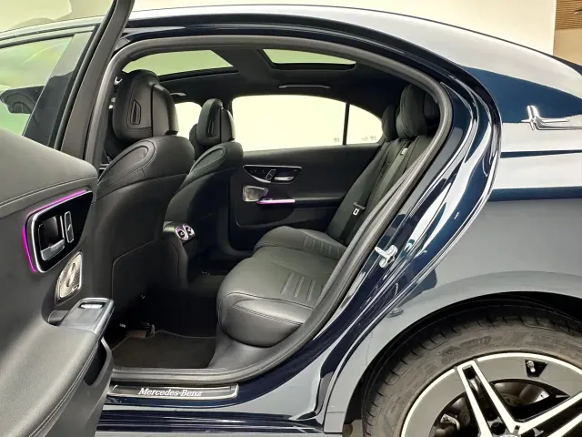 Mercedes-Benz C-Class — Фото автомобиля 8